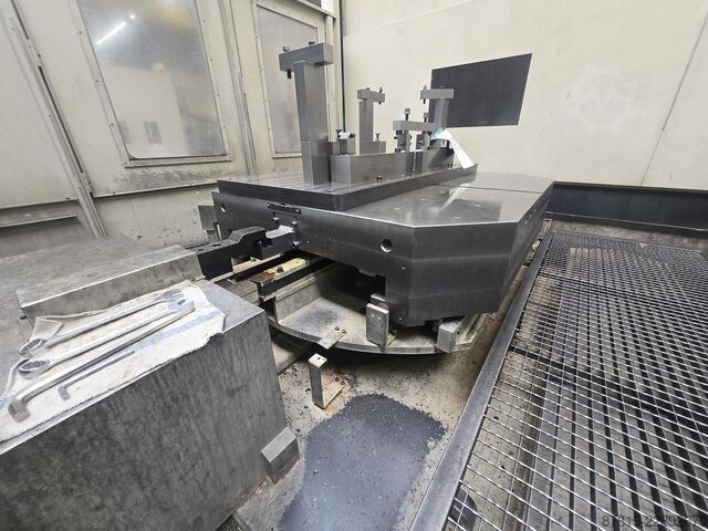 Horizontal-Bearbeitungszentrum Mitsui Seiki HU 150 A