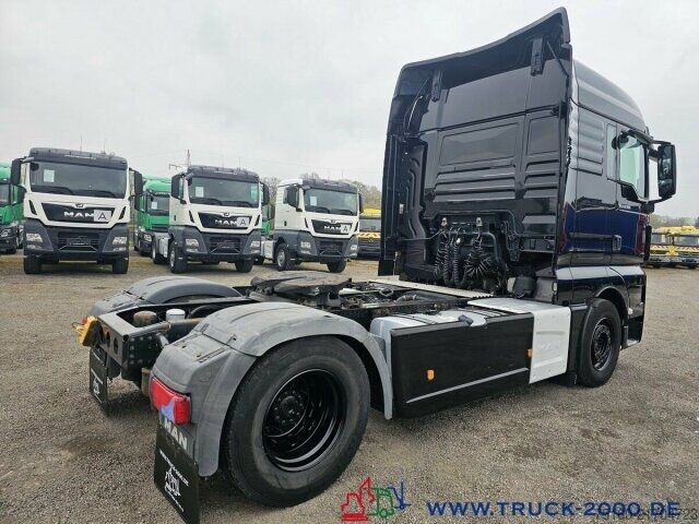 Standard tractor unit MAN TGX 18.500 XXL 2Betten + Kühlschrank + Retarder