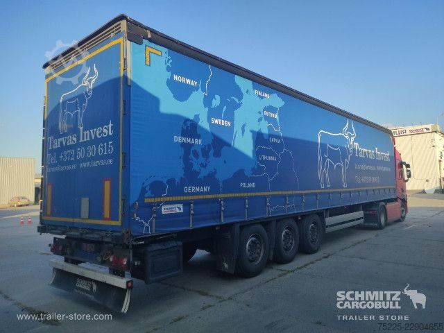 Open semitrailer with tarp Schmitz Cargobull Curtainsider Standard
