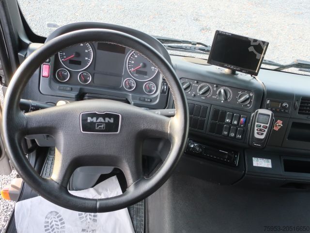 Viehtransporter LKW MAN TGL 12.250 BL 4x2 für 5 Pferde Aufbau Bj.: 2022