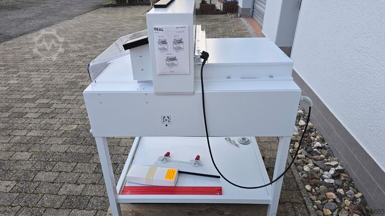 Paper cutting machine Ideal 5255