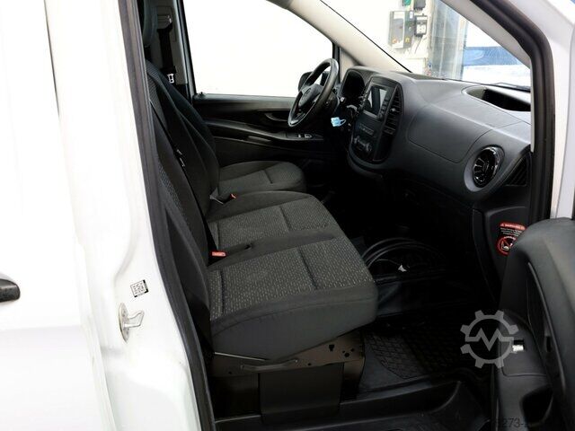 Sonderausbau-Transporter Mercedes-Benz eVito 111 KA,lang,3 Sitzer,Klima,Kamera