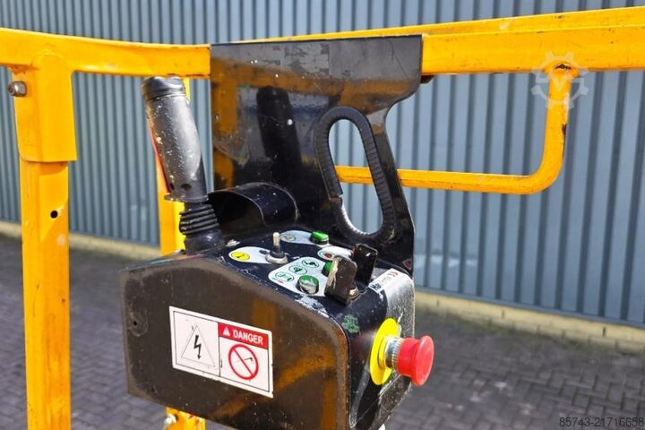 Scissor lift Haulotte Compact 10N Electric, 10m Working Height, 230kg Ca