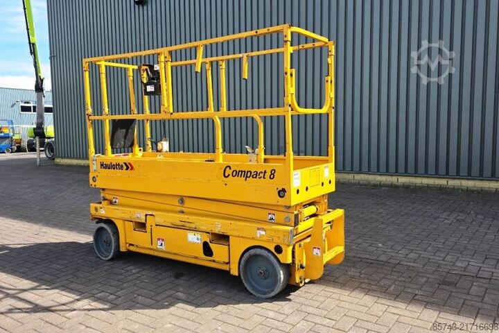 Scissor lift Haulotte Compact 8 Electric, 8.2m Working Height, 350kg Cap