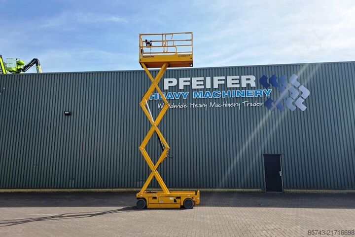Scissor lift Haulotte Compact 8 Electric, 8.2m Working Height, 350kg Cap