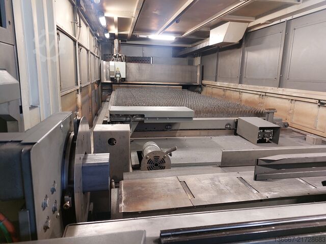 Sheet metal processing center Adige Sys Macchina taglio laser LC5, combinata tub