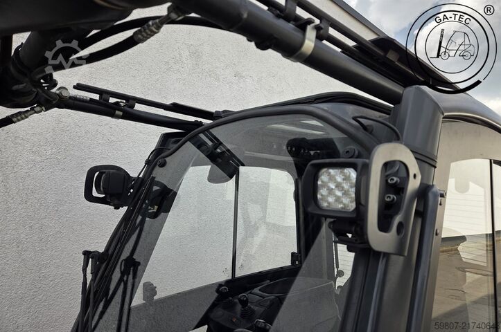Electric 4-wheeler Linde E20PH