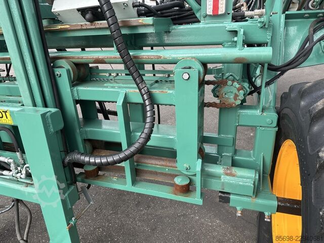 Baekelandt PRA Porree Erntemaschine automatisch, erweitertes Modell, zweireihige Füllung BAEKELANDT PRA