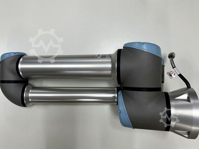 Industrial robot Universal Robots UR10e