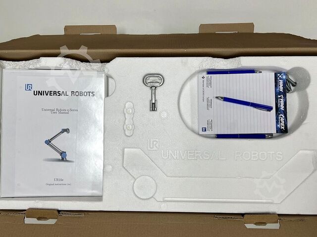 Industrial robot Universal Robots UR10e