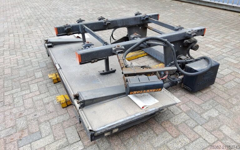 Tail-lift Dhollandia ONDERSCHUIF LAADKLEP 2000 KG. - 24 VOLT