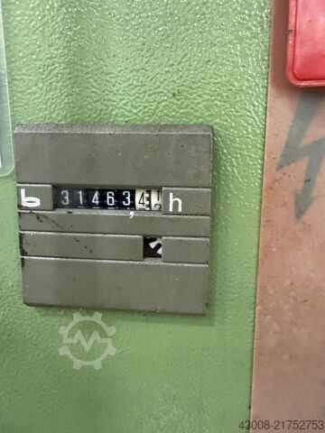 CNC turning and milling center Traub TNS26DG