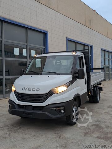 Tipper truck Iveco Daily 35