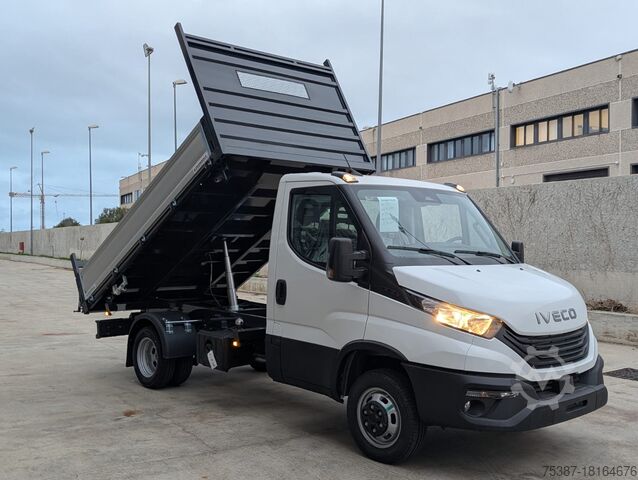 Tipper truck Iveco Daily 35