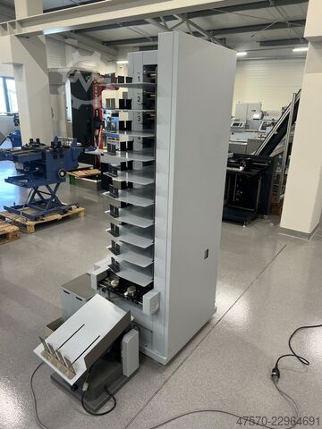 Zusammentragmaschine mit Rüttelstation Horizon VAC-100a + PJ-77R Collator with jogger