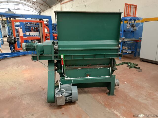 Brecher / Zerkleinerer / Mühle plus Entstauber Wieser Vorbrecher DV 1350-V