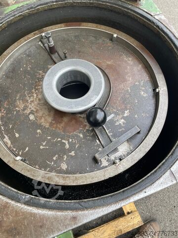 Centrifuge with heater for drying/de-oiling Steimel S3H
