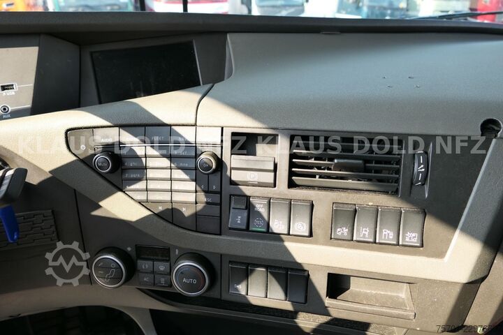 Volumen SZM VOLVO FH 460 Globetrotter 2-Tanks Euro 6
