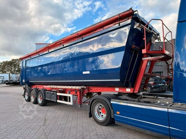 Tipper semitrailer KEMPF SKM 35/3 Stahlkippmulde 2 Liftachsen 50m³ 55m³