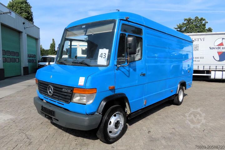 Box van Mercedes-Benz Vario 812D