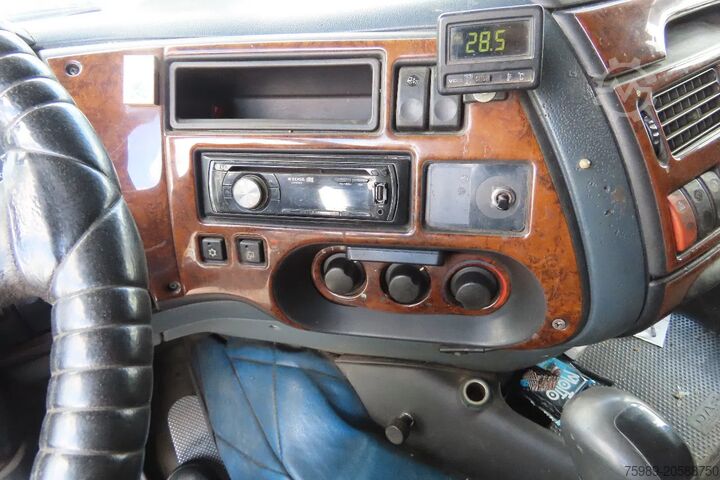 Standard-SZM DAF XF 530 type E4, Manual!!!