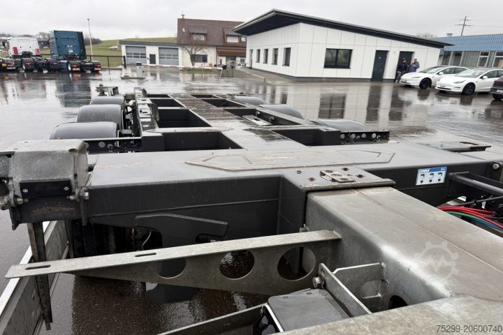 Swap body semitrailer Fliegl SDS 380 Containertransport  / Swiss-Vehicle