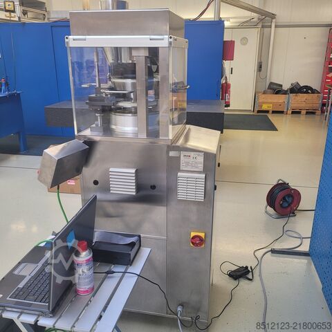 Tablet press IMA Kilian Pressima 8 MX - EU - B / D