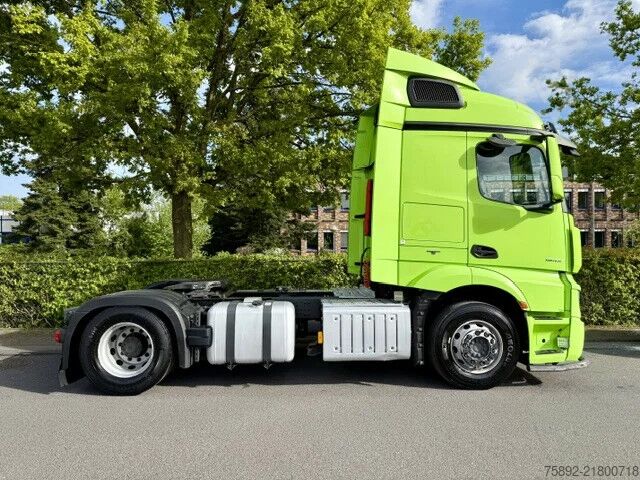 Standard-SZM Mercedes-Benz Actros 1942 StreamSpace 2,30 / 2 x Tank / Euro 6