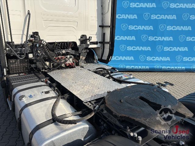 Standard tractor unit Scania R 450 A4x2NB RETARDER P-AIRCO FULL AIR HYDRO