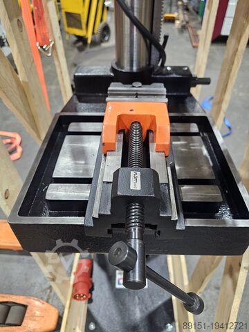 FLOTT SÄULENBOHRMASCHINE SB 20 PLUS SCHW Flott SB 20 Plus