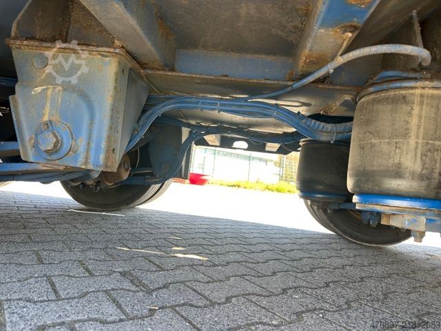 Tieflader-Sattelauflieger ES-GE Radmulden / Rampen