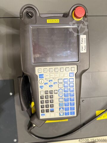 Industrial robot FANUC M-710iC/20L