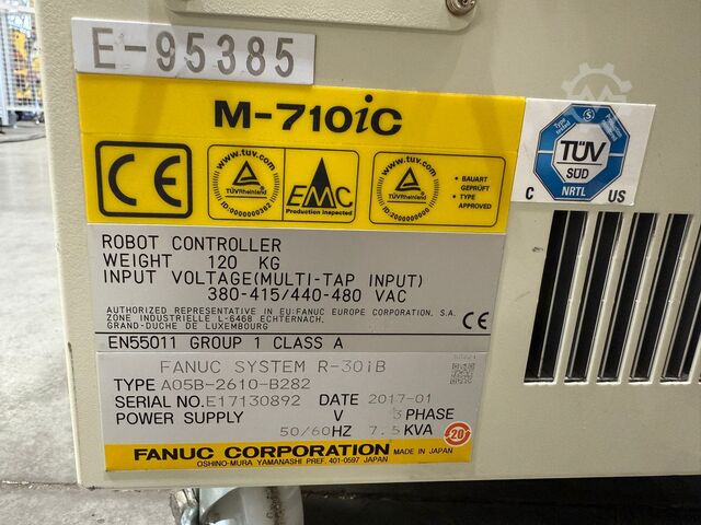 Industrial robot FANUC M-710iC/20L
