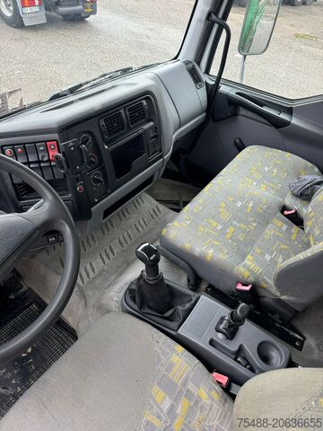 TRILATERAL TIPPING BODY RENAULT MIDLUM 160-210 2 ASSI 4X2