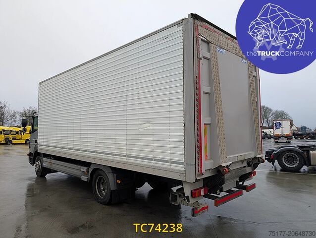 Suitcase Mercedes-Benz Atego 1221