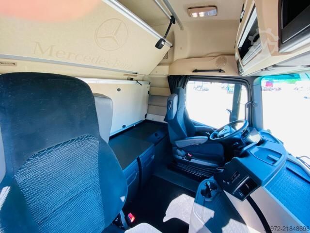 Volume tractor unit  Actros 1845 LS nRL Low Liner