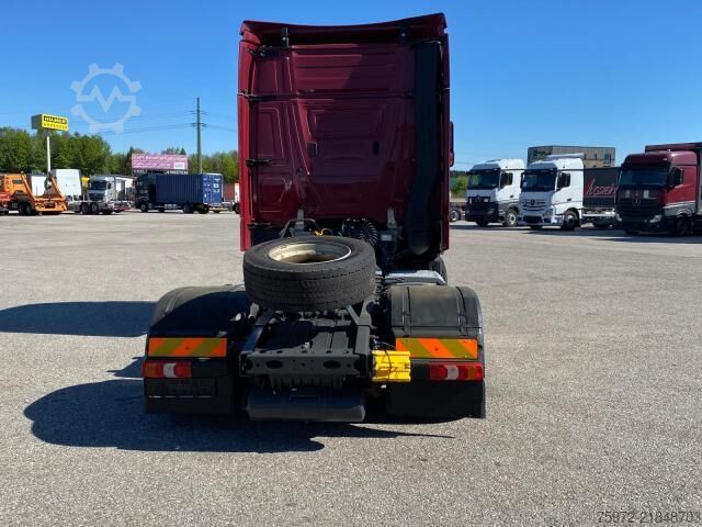 Volume tractor unit  Actros 1845 LS nRL Low Liner