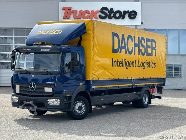 Flatbed truck with tarp  Atego 1527 L