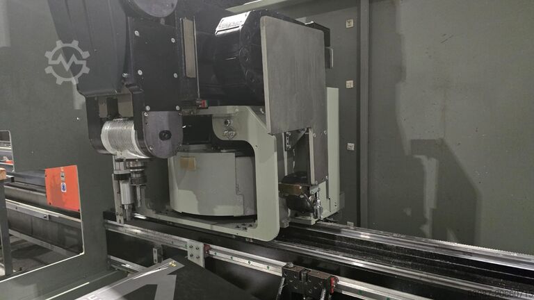 Phantomatic X6 Machining Centre Emmegi Phantomatic X6