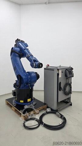 Industrial robot KUKA KR 30 HA + KRC2 ed05
