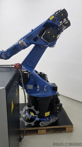 Industrial robot KUKA KR 30 HA + KRC2 ed05