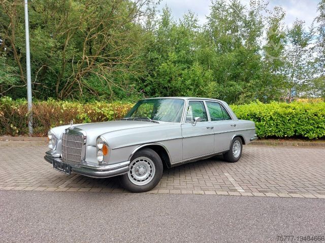 Van MERCEDES-BENZ 280 SE 3.5 Limousine W108