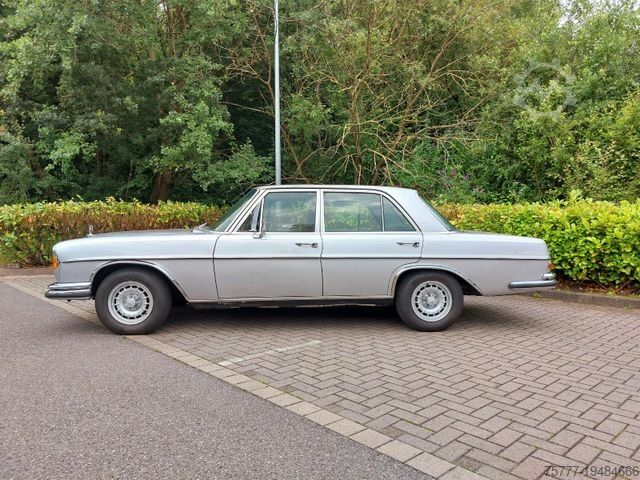 Van MERCEDES-BENZ 280 SE 3.5 Limousine W108