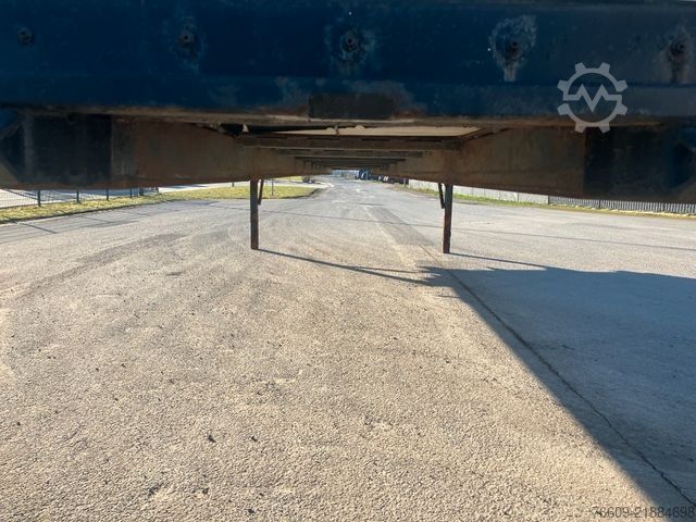 Swap body trailer KRONE Wechselbrücke Kühlaufbau