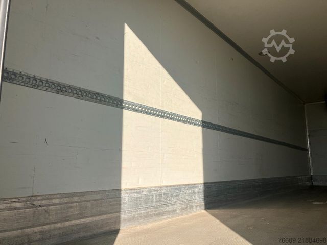 Swap body trailer KRONE Wechselbrücke Kühlaufbau