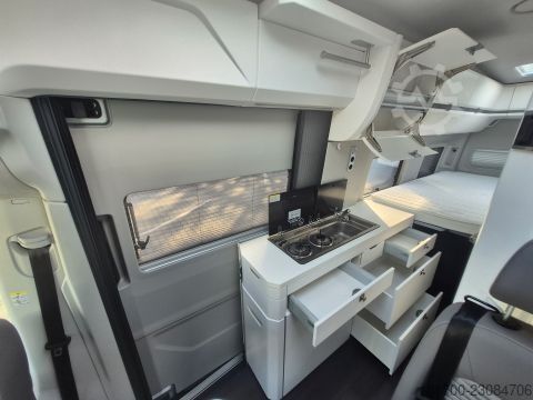 Kastenwagen Wohnmobil / Campervan VW Grand California 680 *177*Automatik*Solar*