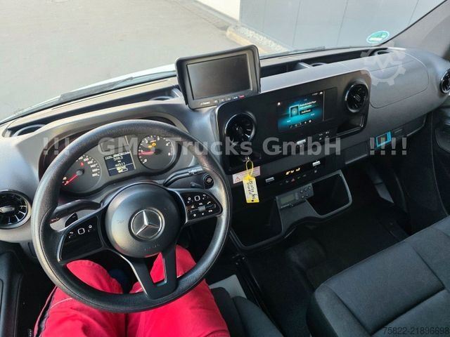 Refrigerator body van MERCEDES-BENZ Sprinter 516 / Frigo / Thermo King Cool/Wenig Km