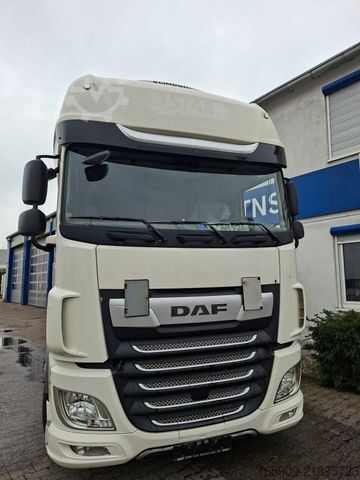 Hazardous materials truck DAF XF 106.480, 1. Hand, ADR , Kipphydraulik