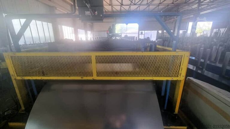 CORRUGATED SHEET METAL ROLL FORM. MACHIN SGP 