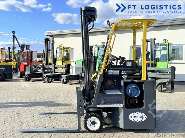 Vierwegestapler Combilift CB2500 GAS TRIPLEX 6000 FREE-LIFT